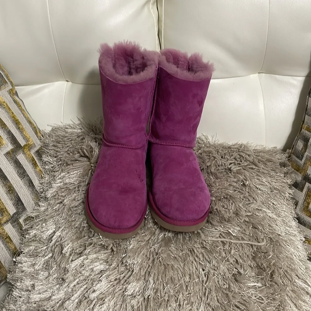 Boots - Picture 3 of 4